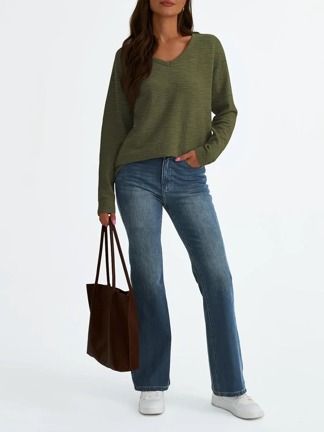 AUTOMET Women's Long Sleeve Oversized Tshirts V Neck 2025 Cotton Tops Lightweight Pullover Casual Basic Tees