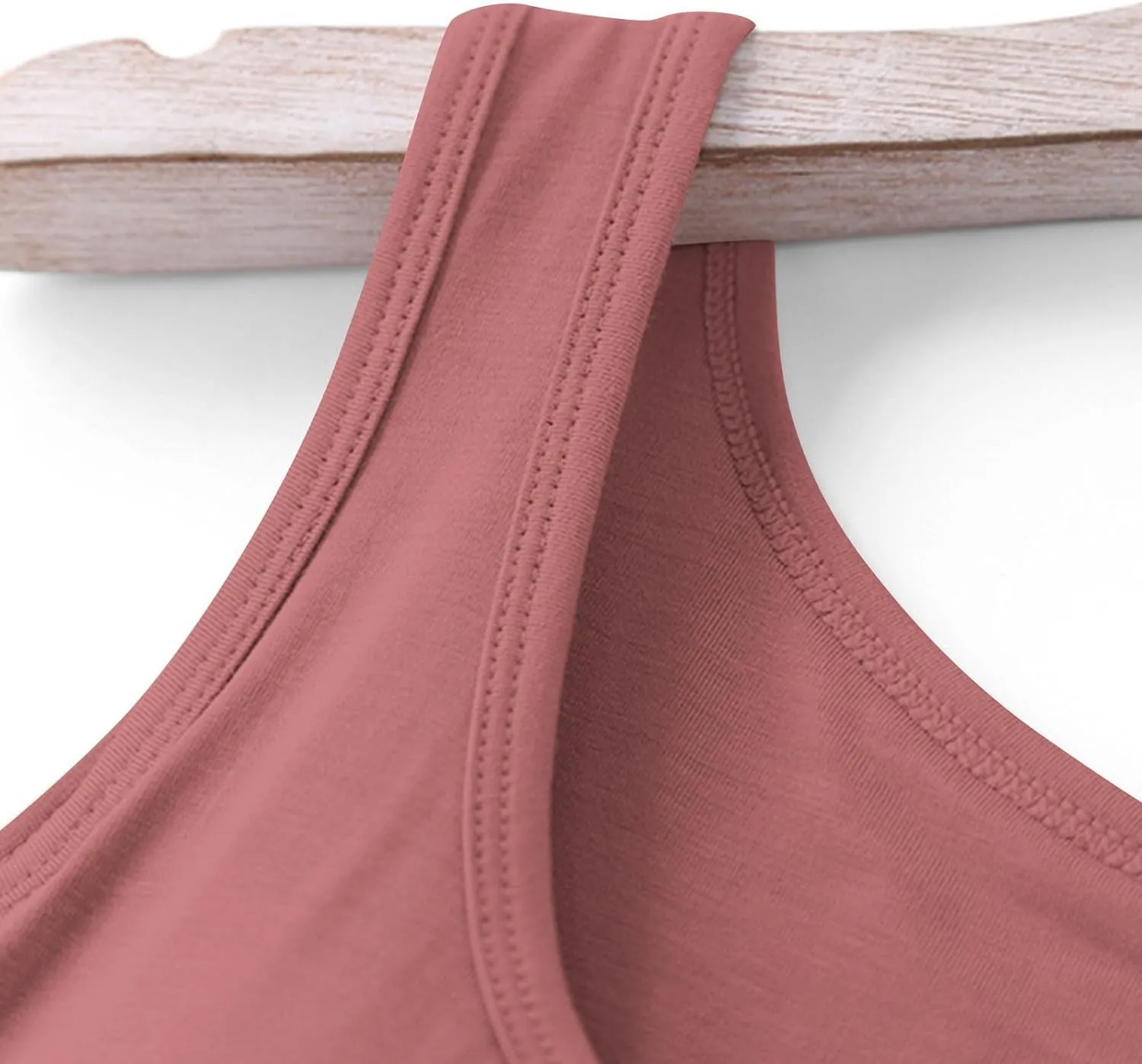 JIEMUXIU Tank Tops for Women with Built in Bra 2025 Casual Scoop Neck Sleeveless Tee Summer Basic Workout Top Camisole