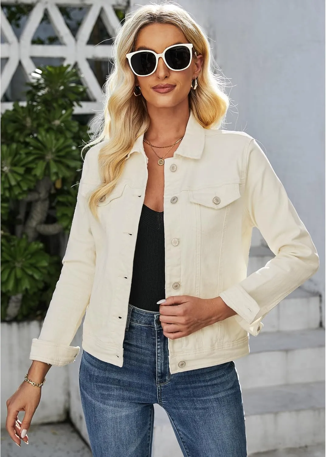 LookbookStore Women's Basic Long Sleeves Button Down Fitted Denim Jean Jackets
