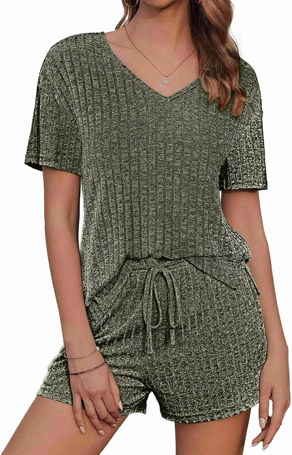 Ribbed Knit Lounge Sets for Women Summer 2 Piece Outfits Short Sleeve Top and Shorts Pajama Set Sweatsuit With Pocket