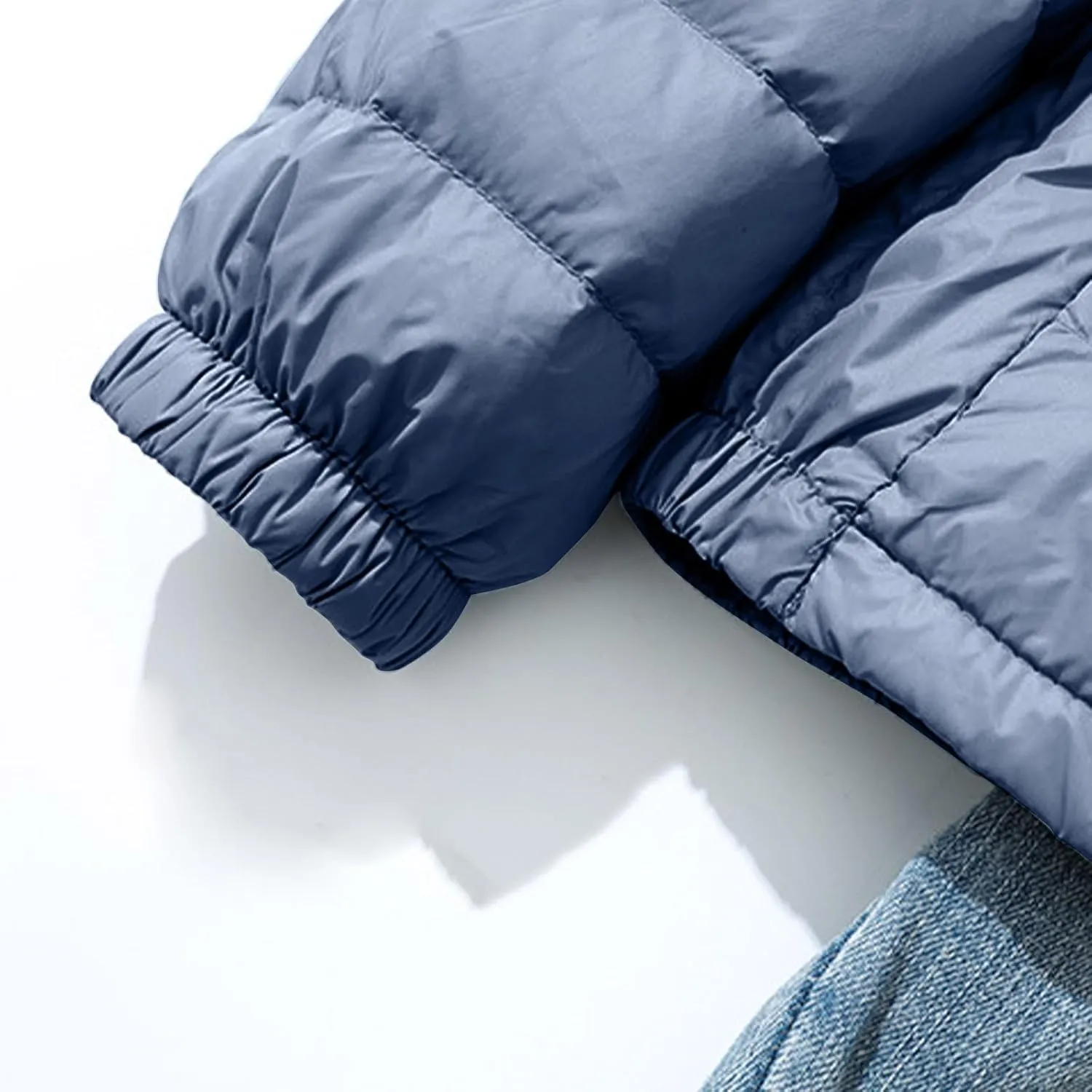 Women's Lightweight Puffer Coats Quilted Down Jacket Warm Winter Jacket Long Sleeve Full Zip Packable Hooded Jackets