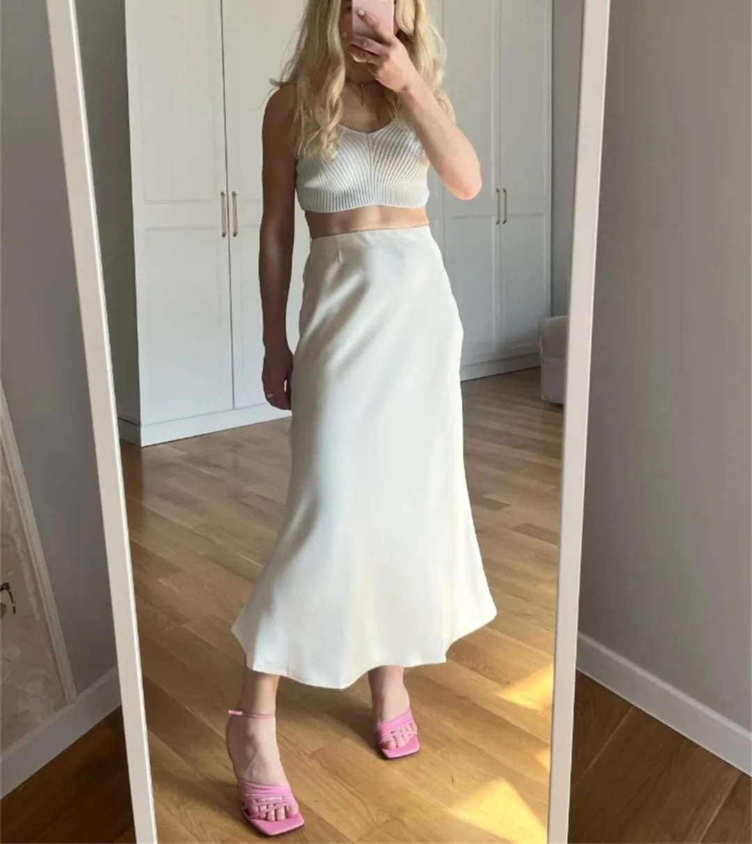 Women's Long Skirt Fashion Satin Skirt Office Lady Elastic Waist Solid Silk A-LINE Skirt