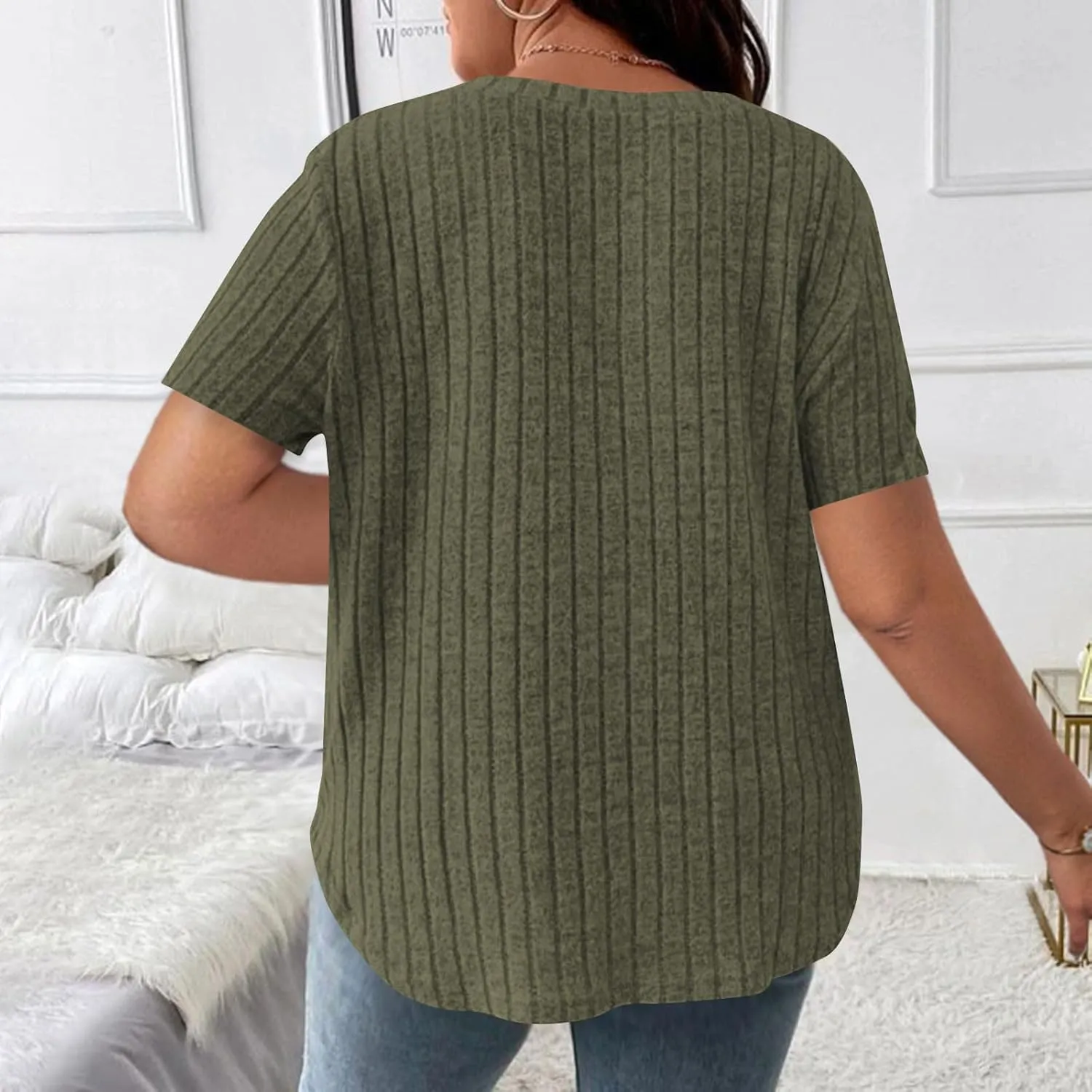 Women's Plus Size Tops Short Sleeve V Neck T Shirts Casual Loose Blouses Tunic Soft Comfortable Summer Tops